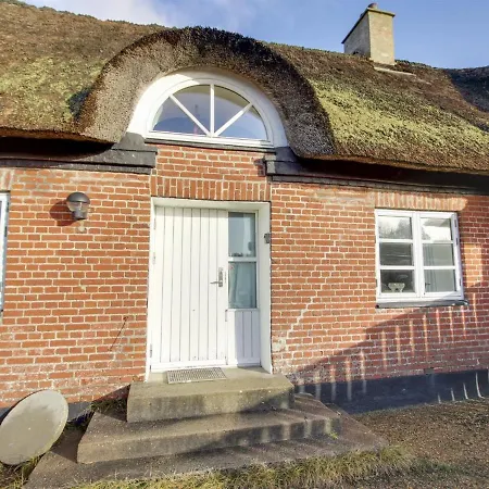 Labarnas - 800m From The Sea In Western Jutland By Interhome Daire Fanø